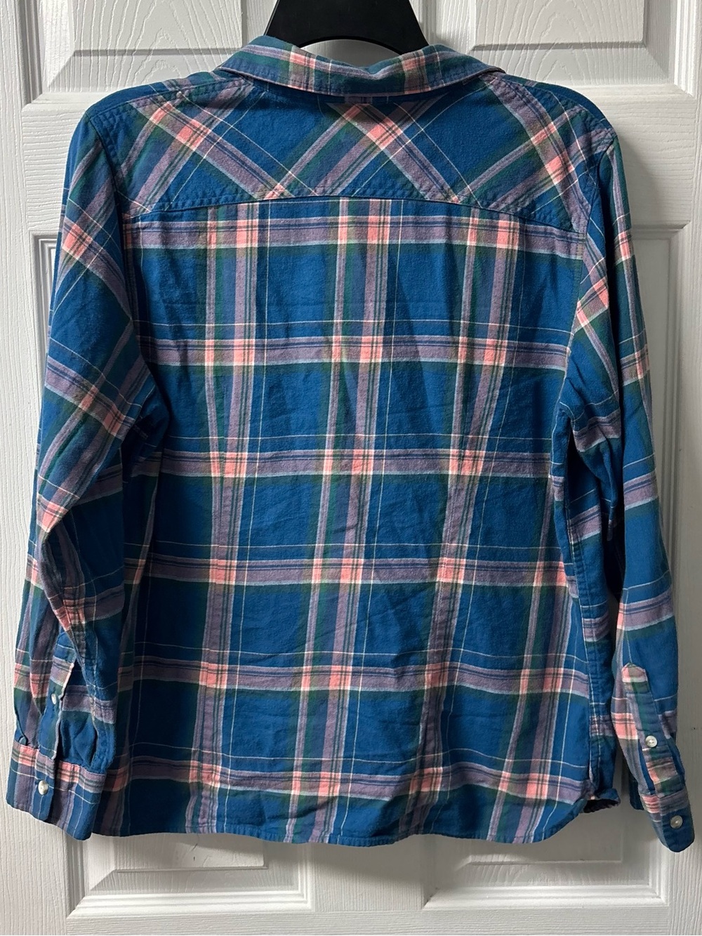 L.L. Bean 100% Cotton Plaid Blue and Pink Button-Down Shirt Women’s Size Med P - Picture 4 of 7